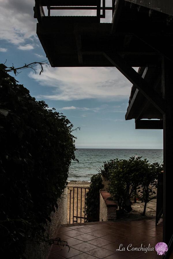 Casa La Conchiglia Sulla Spiaggia Lido di Noto ภายนอก รูปภาพ